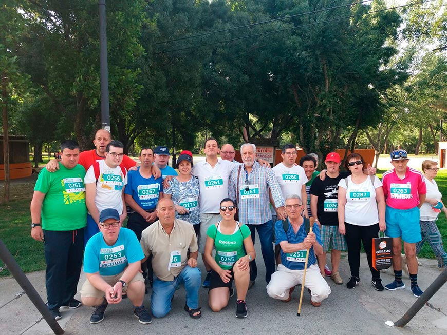 Marcha de PLACEAT para conseguir un defibrilador para el Colegio Ramón y Cajal de Plasencia