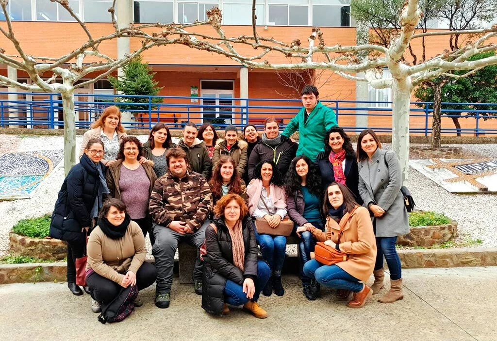 Visita a PLACEAT de las alumnas de la Escuela Profesional Valle Ambroz X