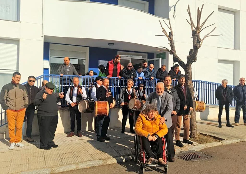 Visita de la Asociacion de Tamborileros del Norte de Extremadura "Santiago Bejar"