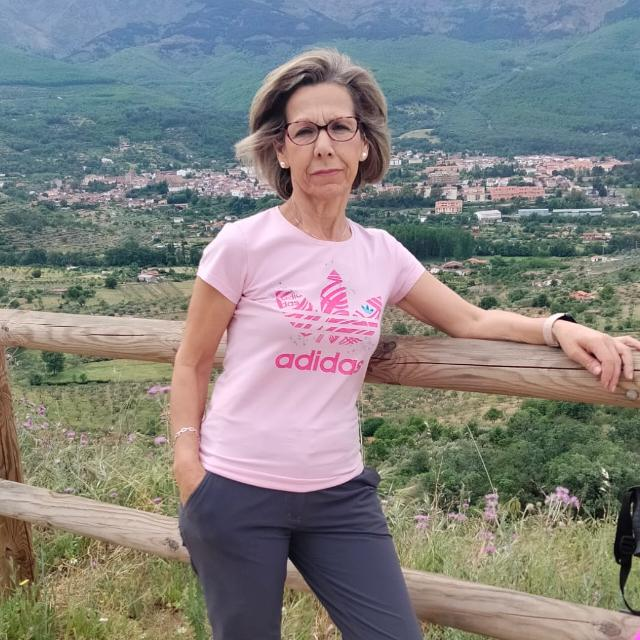 Dña. Ángela Rodríguez Bueno