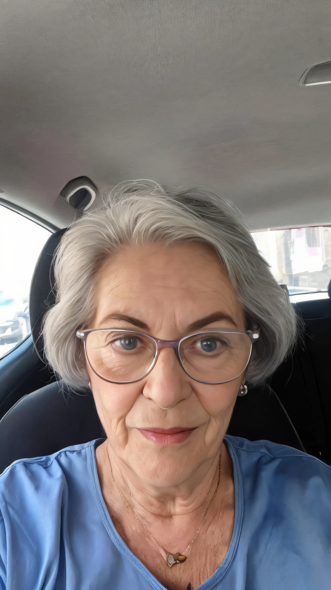 Dña. Manuela Fernández Mateos
